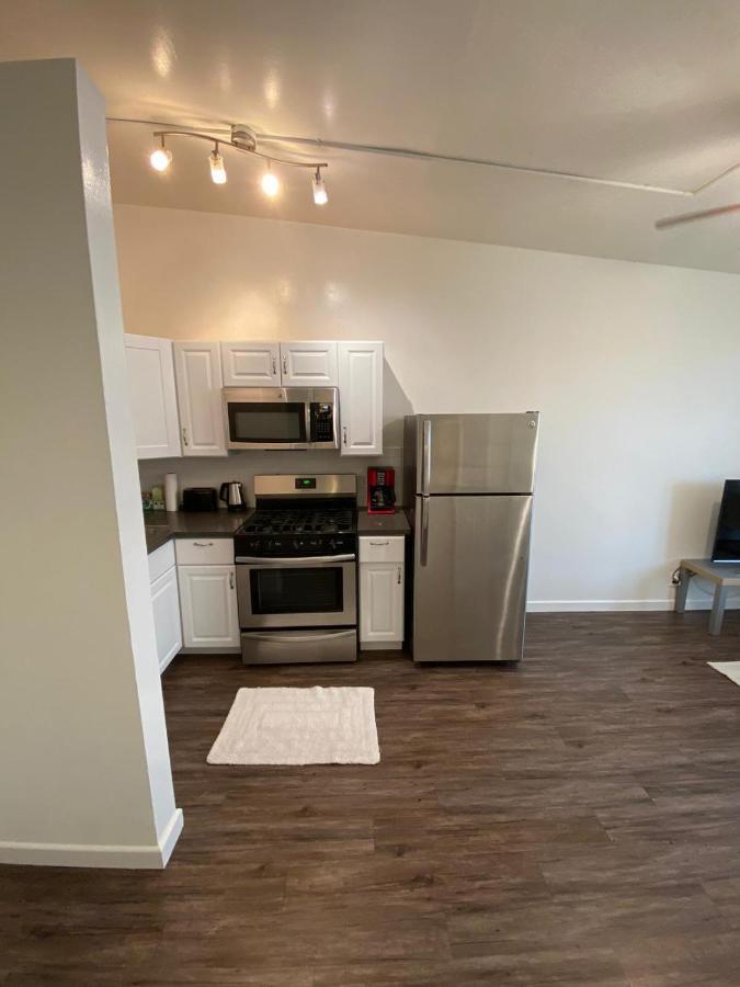 Cozy Andcomfortable Hollywood Apartment Λος Άντζελες Εξωτερικό φωτογραφία